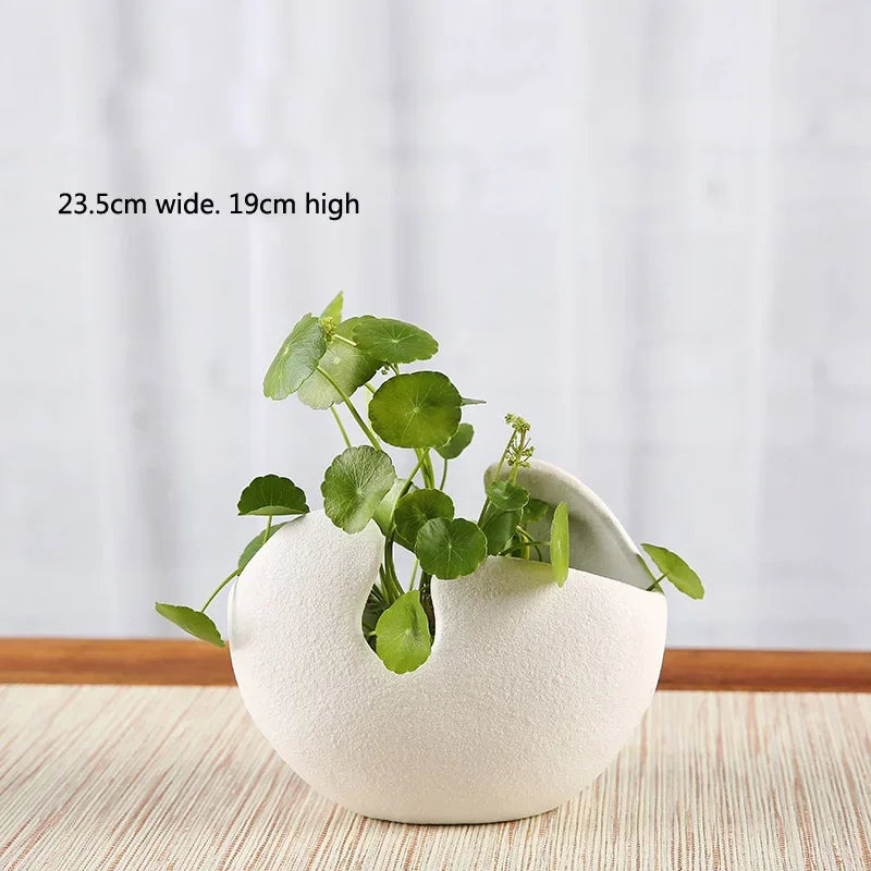 Contemporary White Ceramic Eggshell Vase - Elegant Flower Pot for Home Decor and Gifting