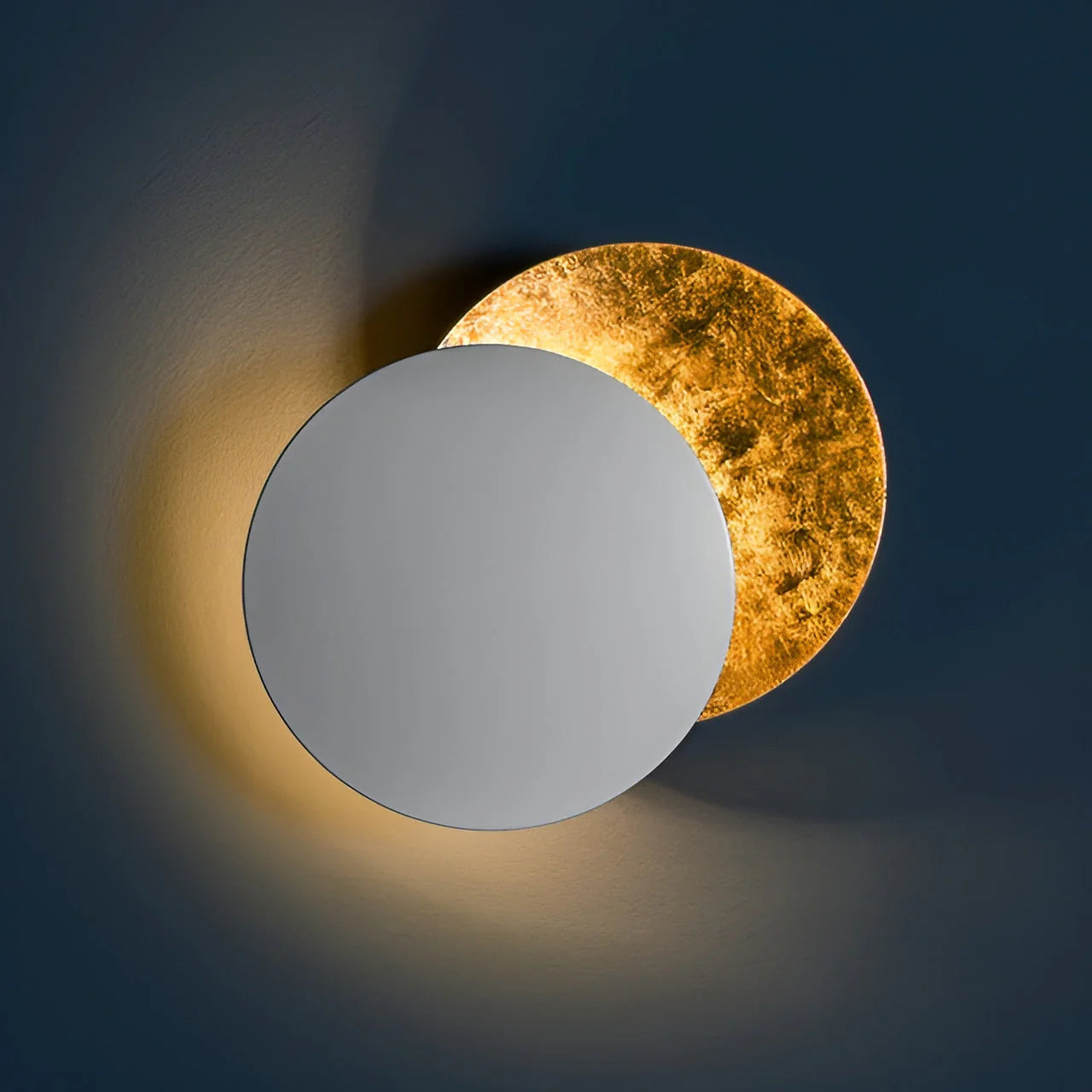 Lunara Halo | 360° Rotating LED Wall Light with Ambient Glow