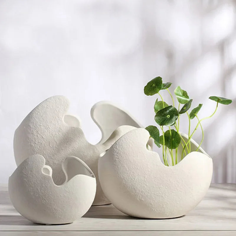 Contemporary White Ceramic Eggshell Vase - Elegant Flower Pot for Home Decor and Gifting